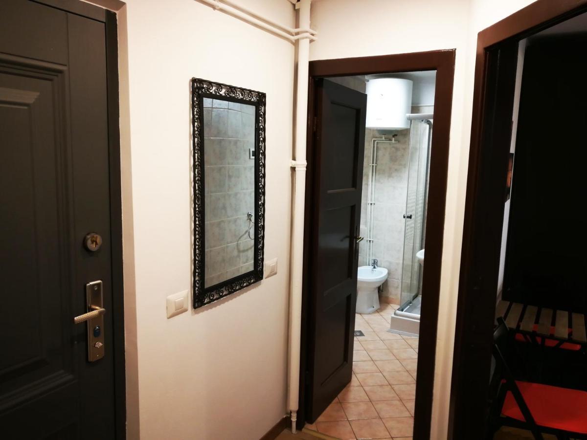 Martini Studio Lägenhet Bukarest Exteriör bild