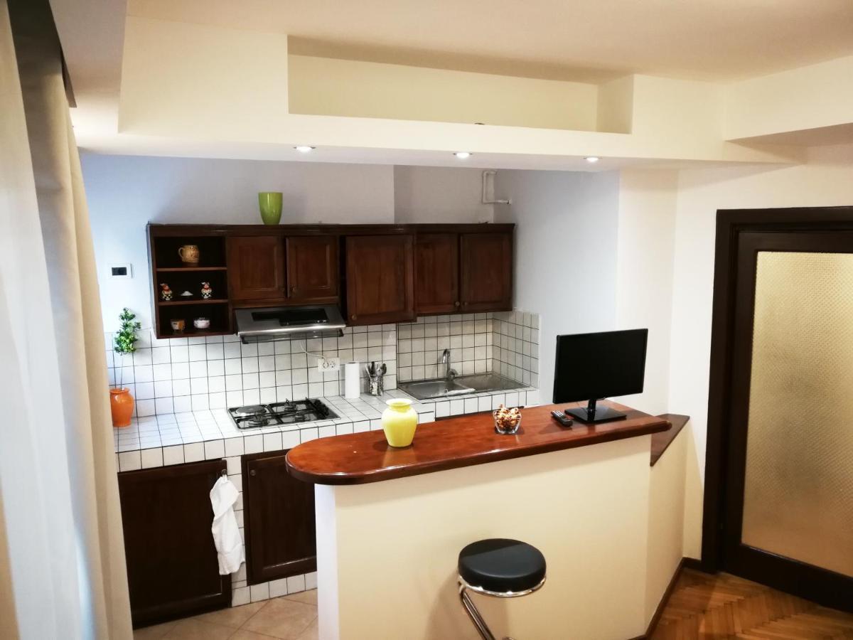 Martini Studio Lägenhet Bukarest Exteriör bild